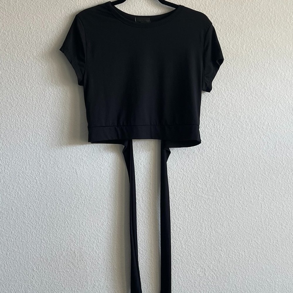 Faded Rose Black Short Sleeve Crop Top w/ Tie Knot Back